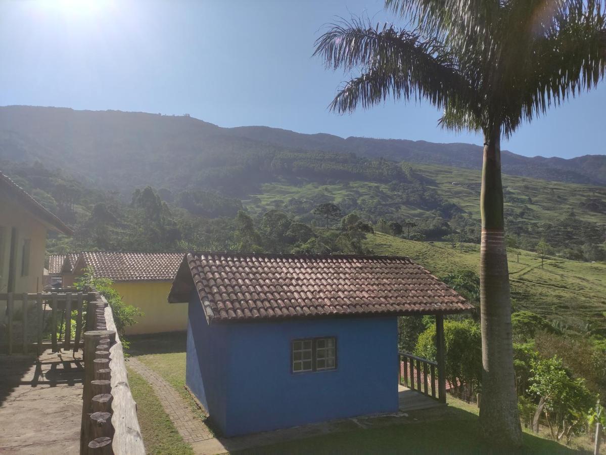 Hotel Pousada E Restaurante Alem Das Nuvens Guaratinguetá Exterior foto